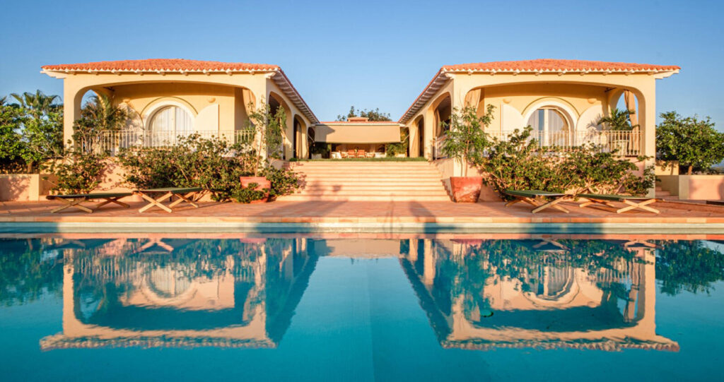 Los Cabos Palmilla Estates Welcome to the epitome of opulence and functionality! This sprawling 5-bedroom, 6-bathroom estate nestled in the prestigious Palmilla Estates offers an unparalleled blend of elegance and efficiency.Bedrooms: Five spacious bedrooms designed for comfort and privacy, providing ample space for relaxation and rejuvenation.Bathrooms: Six beautifully appointed bathrooms, each exuding sophistication and convenience.Efficient Design: Meticulously crafted to embrace modern efficiency without compromising on luxury, ensuring sustainability and cost-effectiveness.3-Car Garage: A generous three-car garage providing secure parking and ample storage space for your vehicles and belongings. – Grand Mansion del Pacifico, Pacific, Pacific, BS